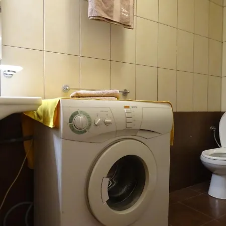 Apartament Darsi *
